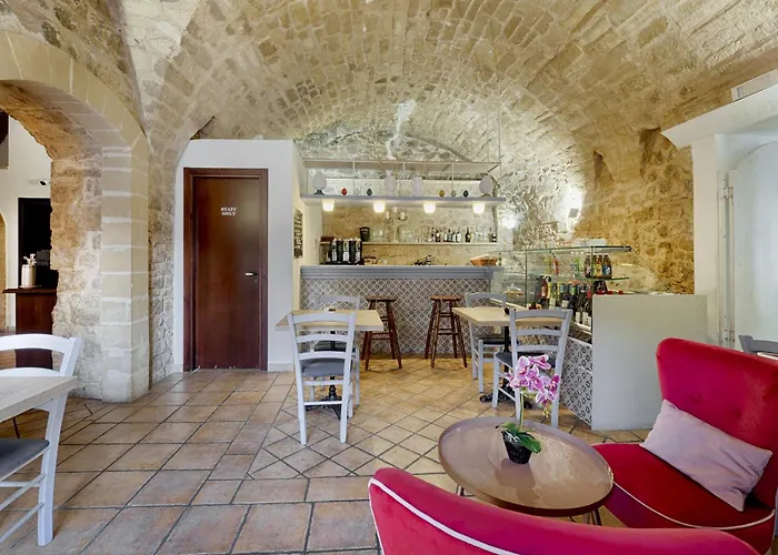 Itria Palace Otel