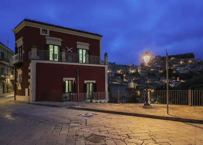 Itria Palace Otel