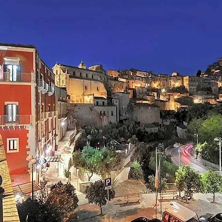 Itria Palace מלון 4*