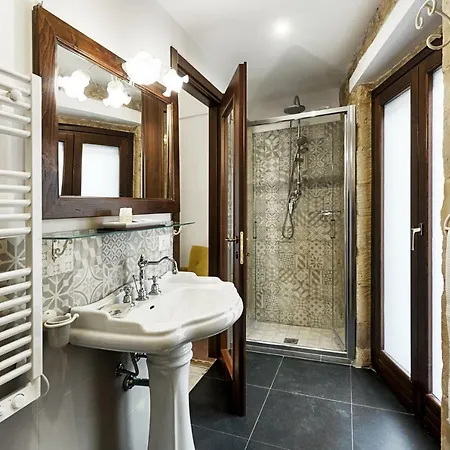 Itria Palace Ξενοδοχείο 4*